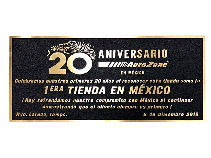 Placa fundida en bronce